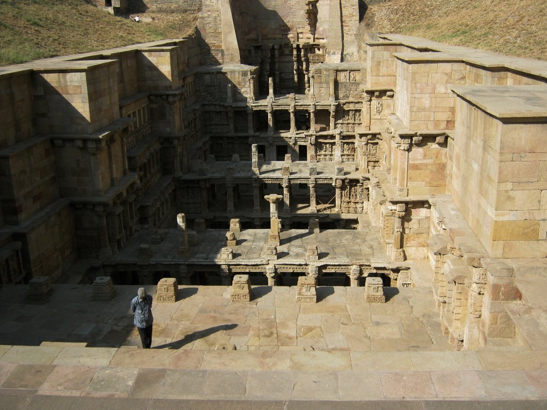 patan rani ni vav 01